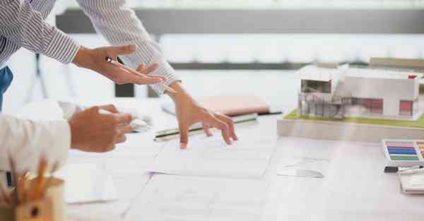 人工智能I机器人小学生，人工智能机器人股票龙头一览表2023年