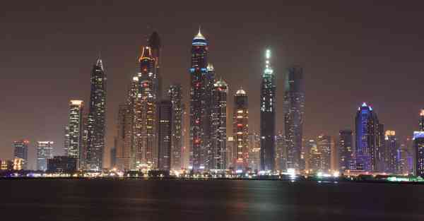 智能居家陪伴机器人