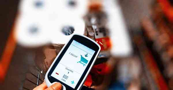 车载声控智能机器人: 为车主带来智能化驾驶体验