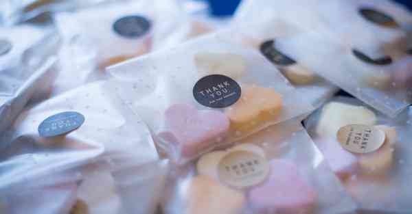 天才小易智能机器人