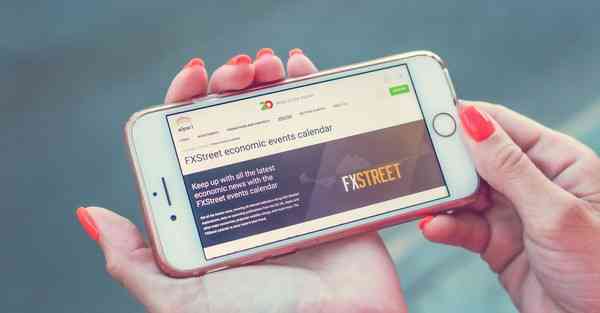 龙星物流智能机器人