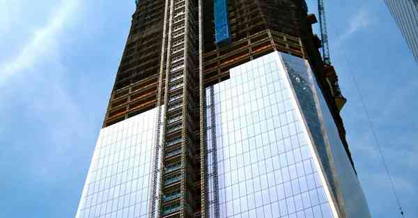 意间AI绘画运动场（一键AI绘画免费）