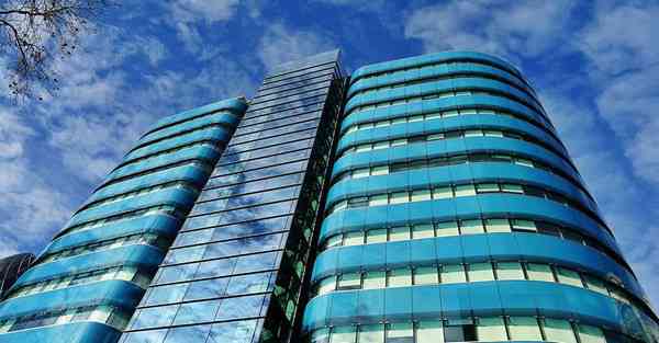 智能机器人邓丽君演唱会