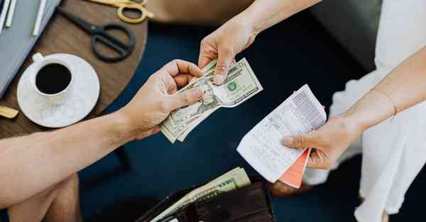 人工智能I机器人小学生，人工智能机器人股票龙头一览表2023年