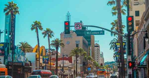 管家型智能机器人