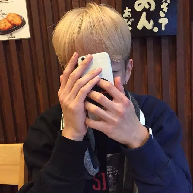杨林霭儿