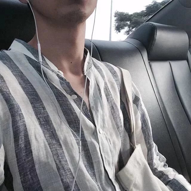 赫连融飞旭