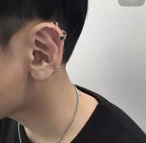 杨龙初晴