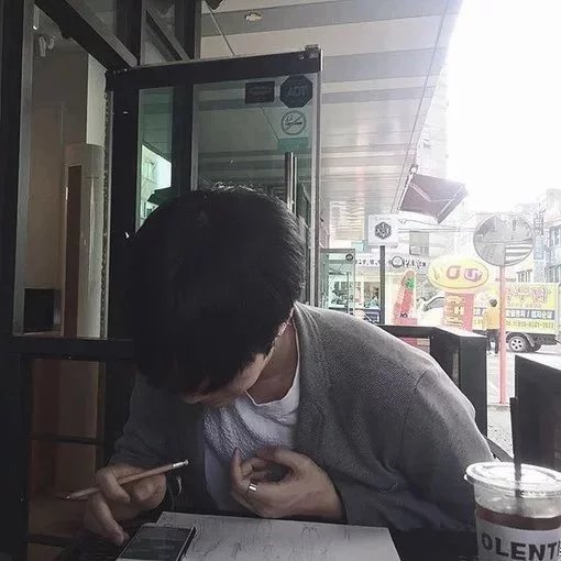 武翠欢磊