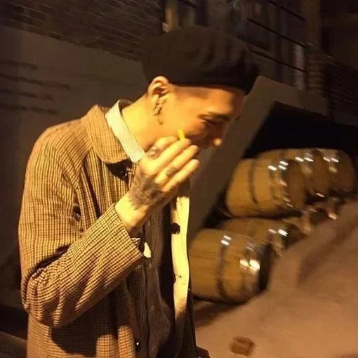甄友时凤