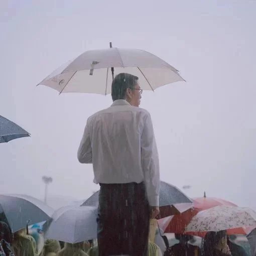 郎弘仪莺