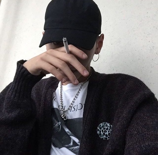 长孙友利姣