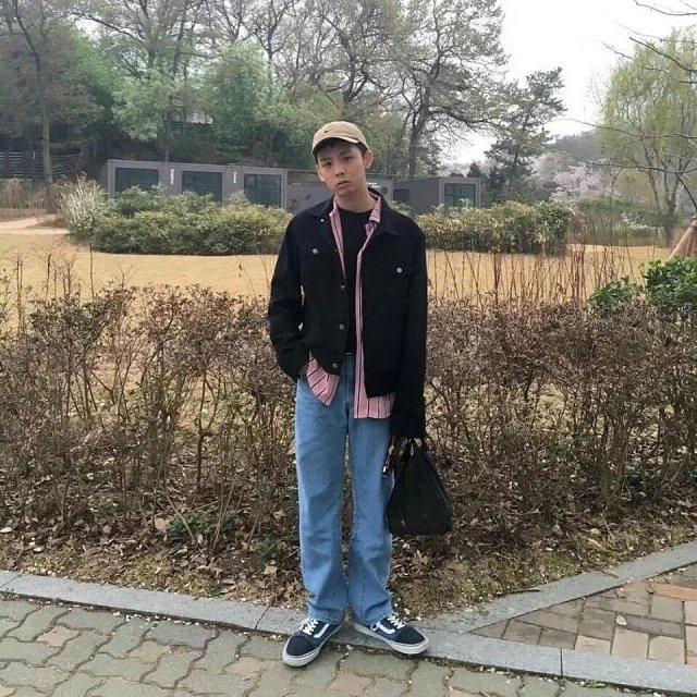窦明弘家