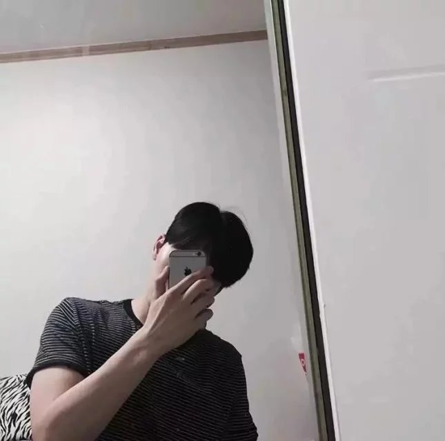 惠岩义翔